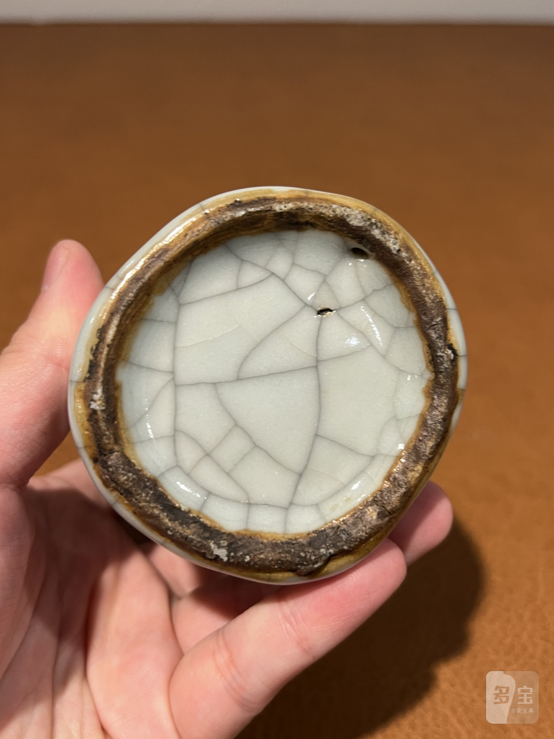 清雍正 哥釉树形笔筒 - 图10